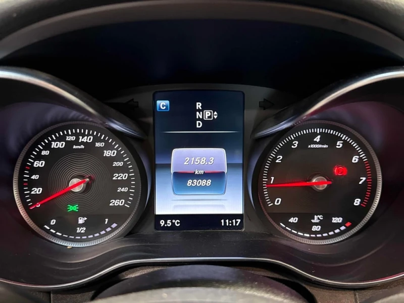 Mercedes-Benz C 300 2015 4МАTIC * ГЛАВНО ПРЕДСТАВИТЕЛСТВО НА MERCEDES*, снимка 8 - Автомобили и джипове - 52795599