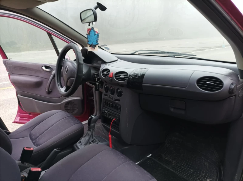 Mercedes-Benz A 170 1.7CDI, снимка 14 - Автомобили и джипове - 52868290