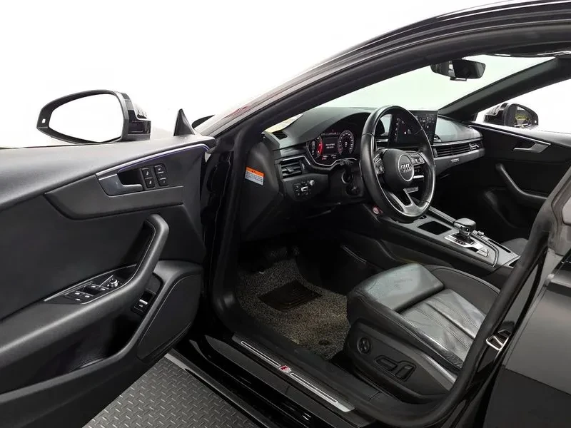 Audi A5 2.0 TDI Quattro, снимка 10 - Автомобили и джипове - 54145799