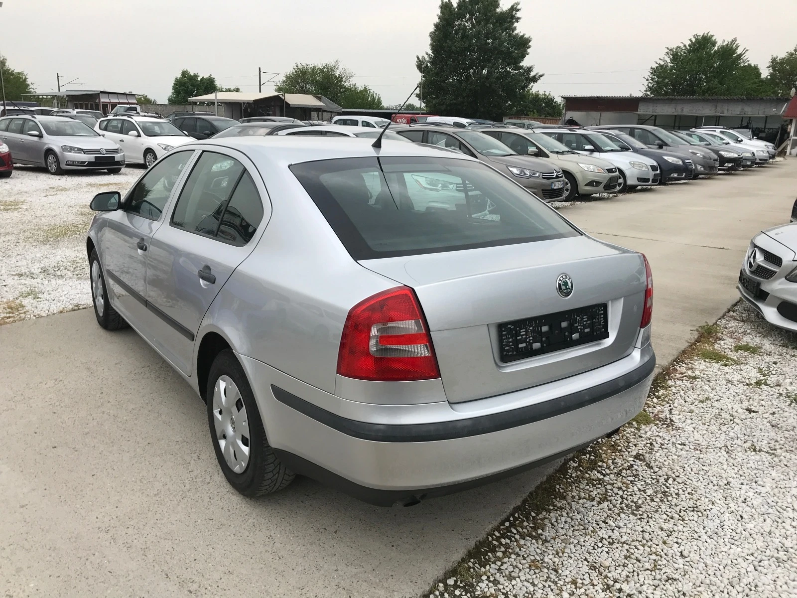 Skoda Octavia 1.6i 102кс. - изображение 4