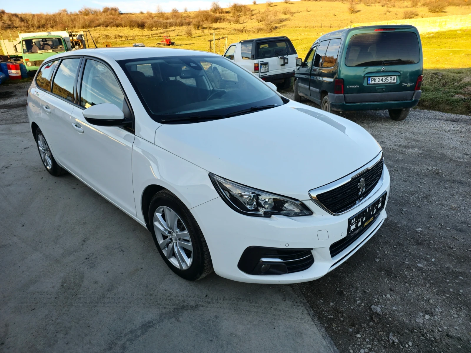 Peugeot 308 1.5Hdi 131 Euro6D - изображение 3