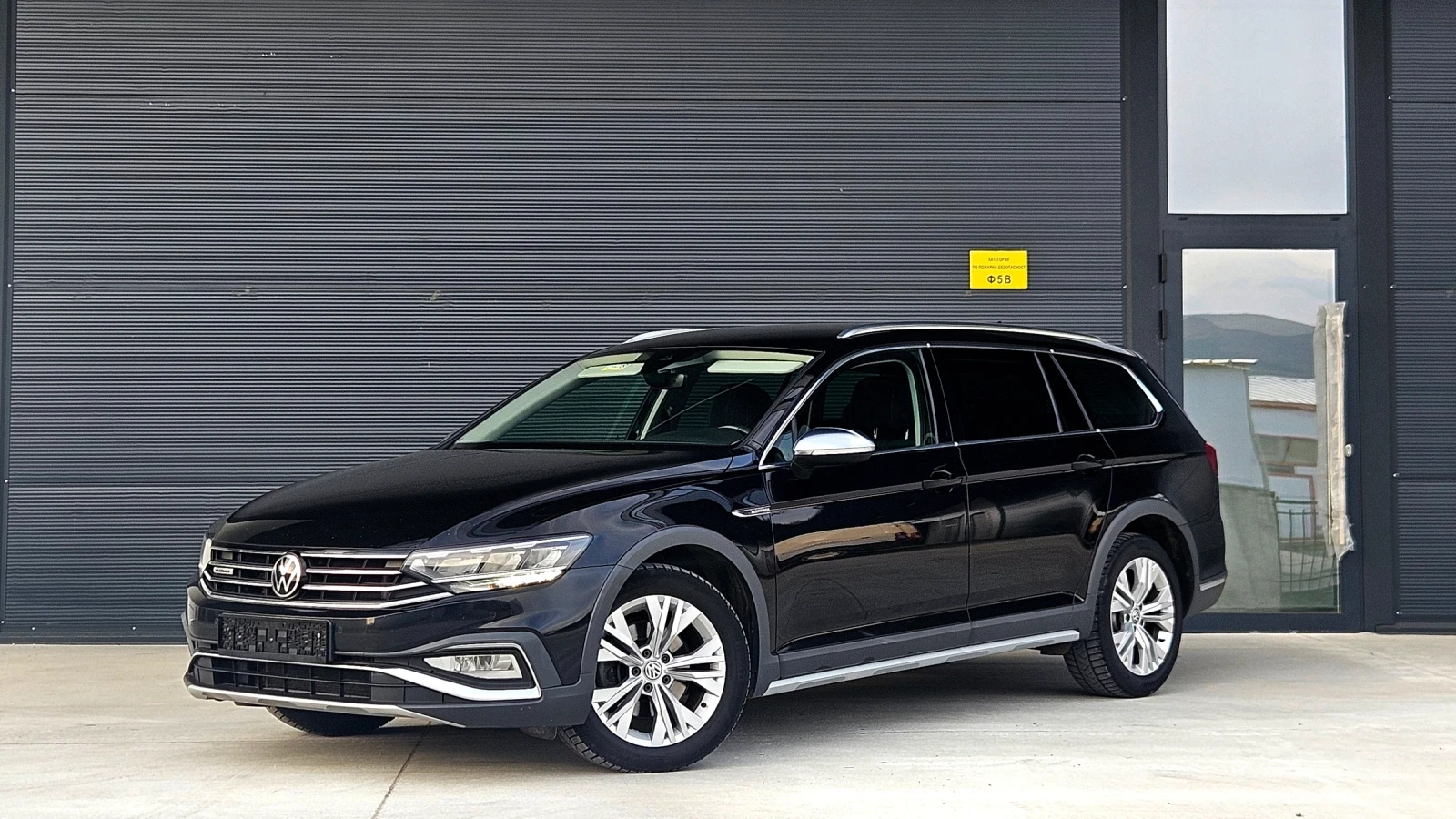 VW Alltrack 200кс, Distronic, Digital, Камера 4х4 - изображение 3