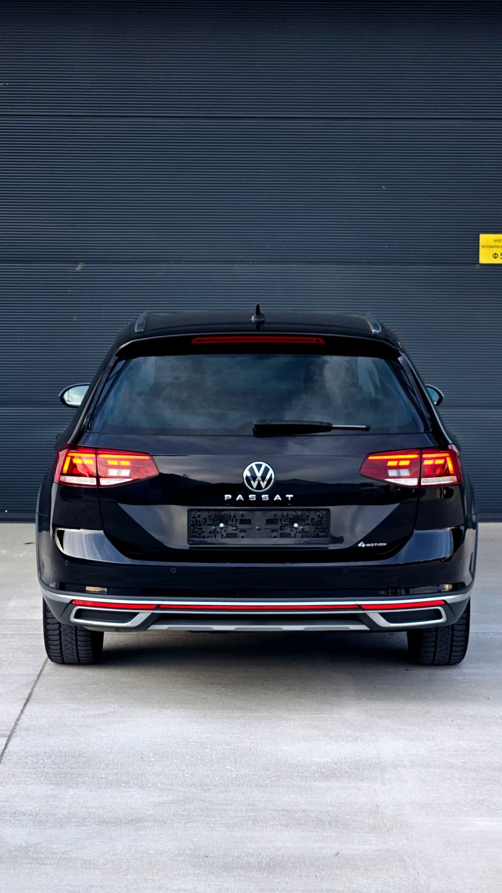VW Alltrack 200кс, Distronic, Digital, Камера 4х4 - изображение 5