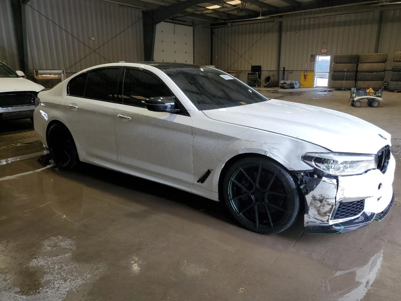 BMW 550 M550XI   - изображение 4