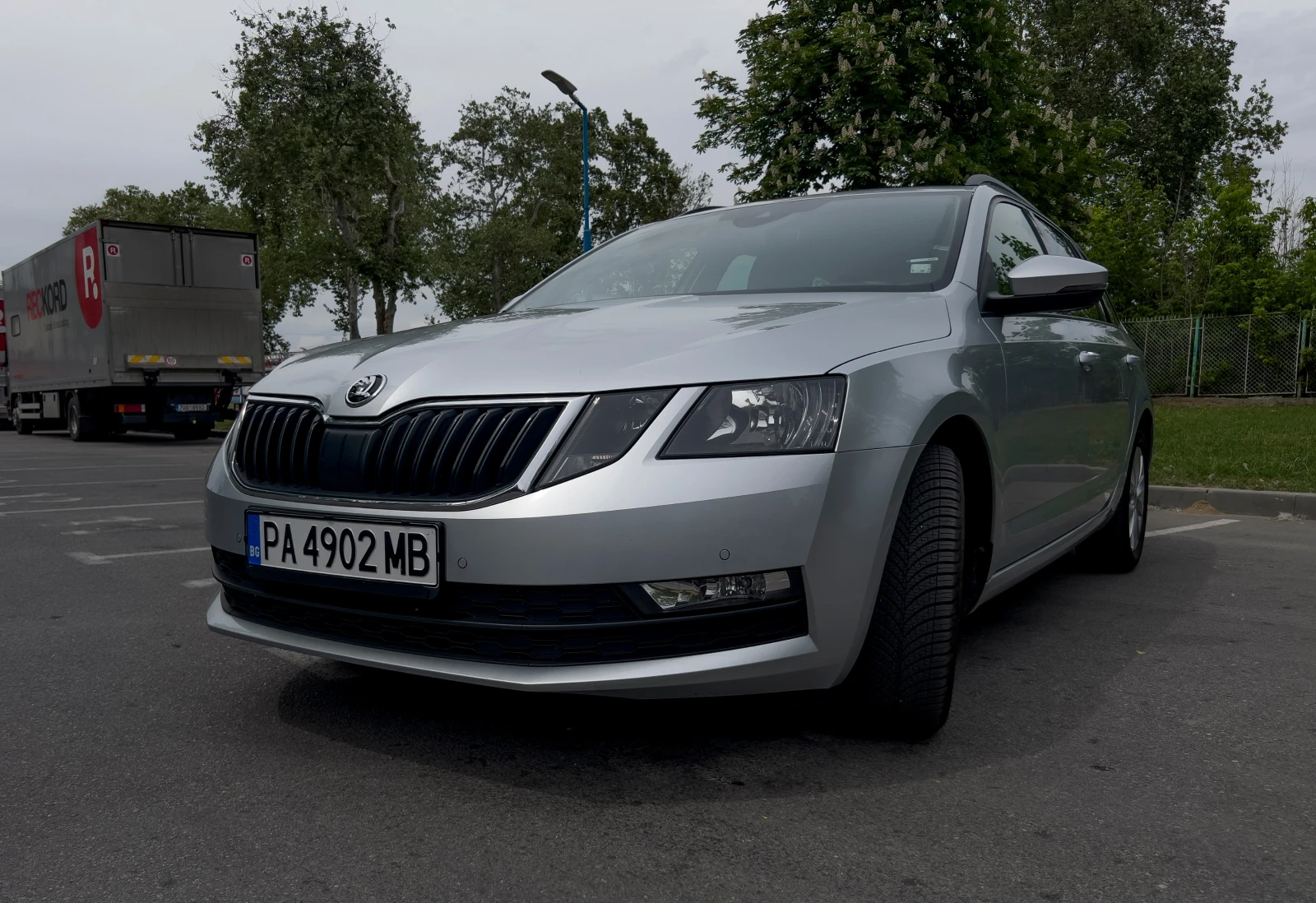 Skoda Octavia 1.6TDI // DSG7 // ВЪРНАТА ОТ ЛИЗИНГ // ОБСЛУЖЕНА  - изображение 5