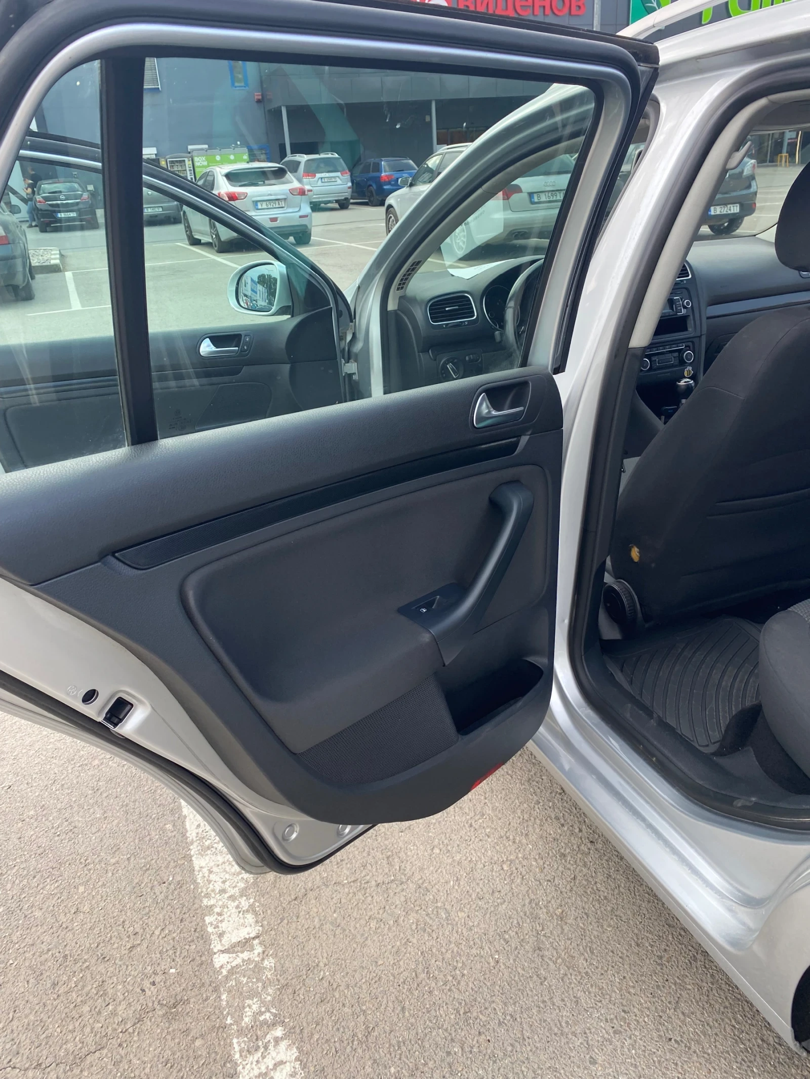 VW Golf  - изображение 8