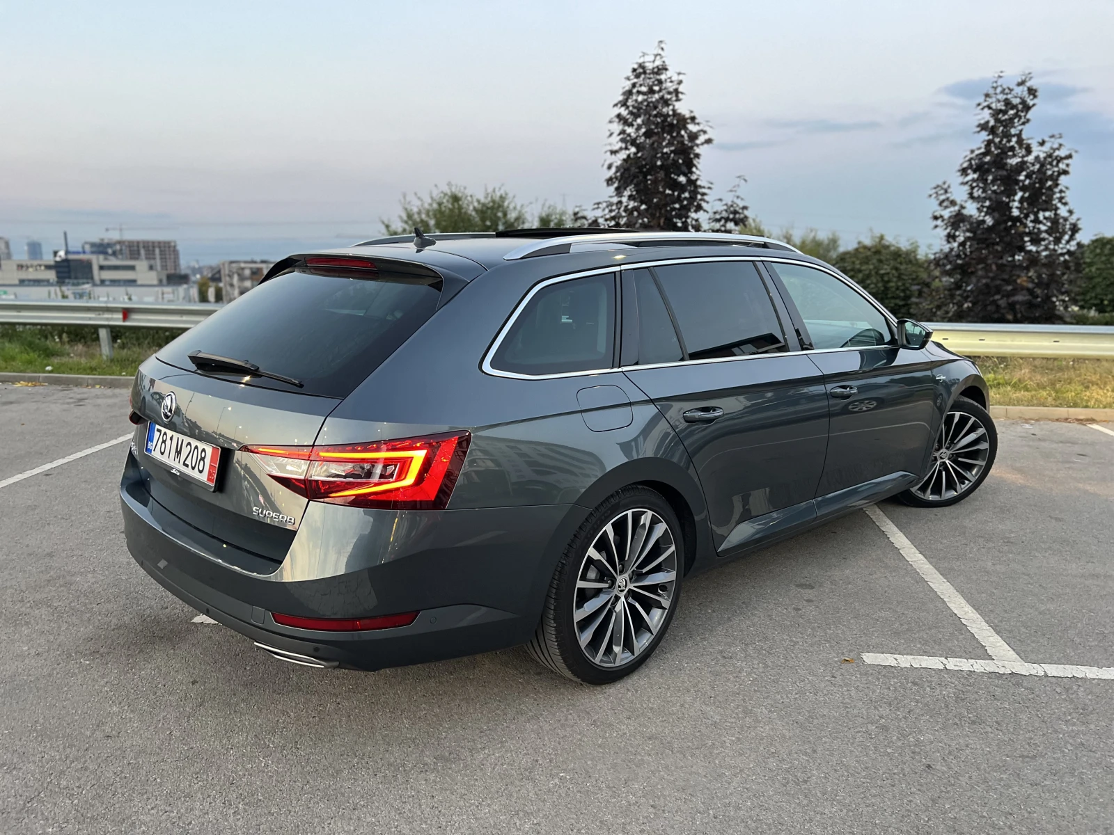 Skoda Superb L&K/Ambient/Подгрев/Обдухване/Панорама - изображение 5