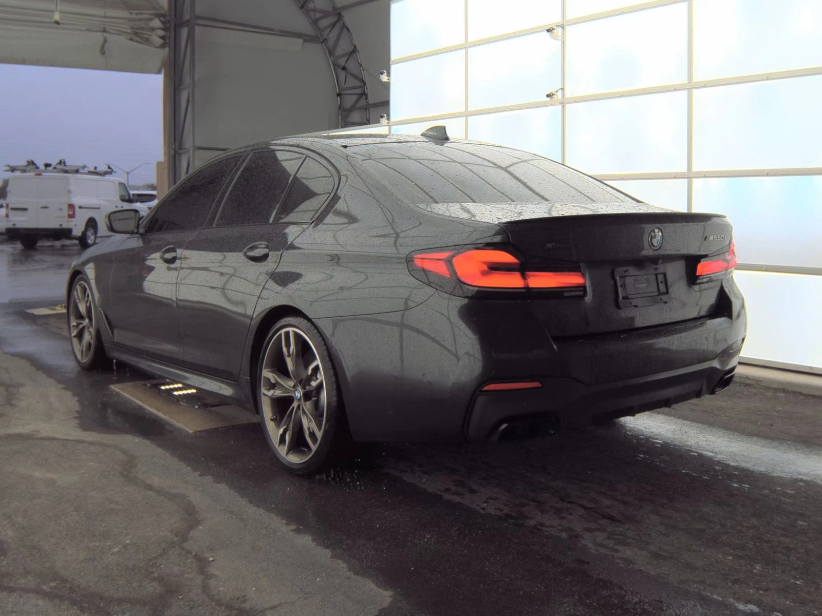 BMW 550 * M* XDRIVE* LASER* DIGITAL* MEMORY* PODGR* OBDUH - изображение 2