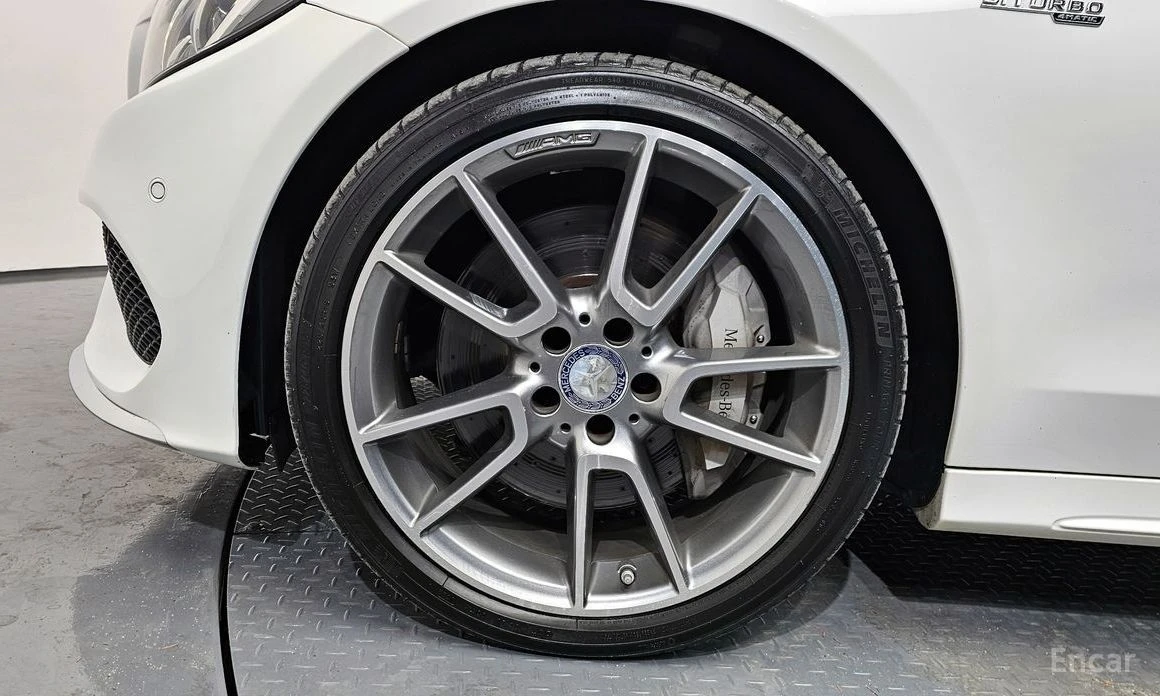 Mercedes-Benz C 450 AMG, снимка 5 - Автомобили и джипове - 53787243