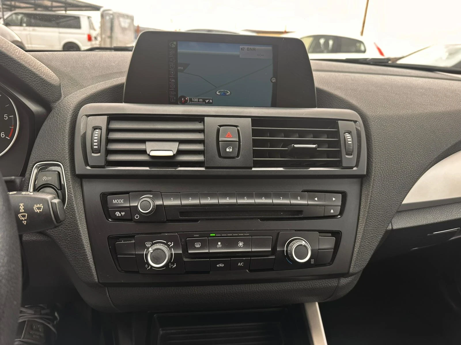 BMW 114, снимка 10 - Автомобили и джипове - 53889083