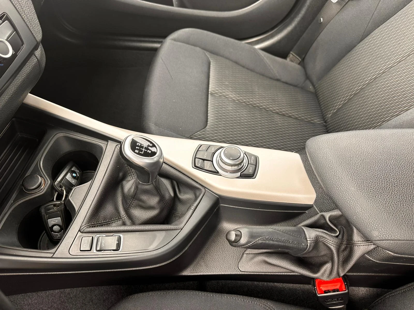 BMW 114, снимка 8 - Автомобили и джипове - 53889083