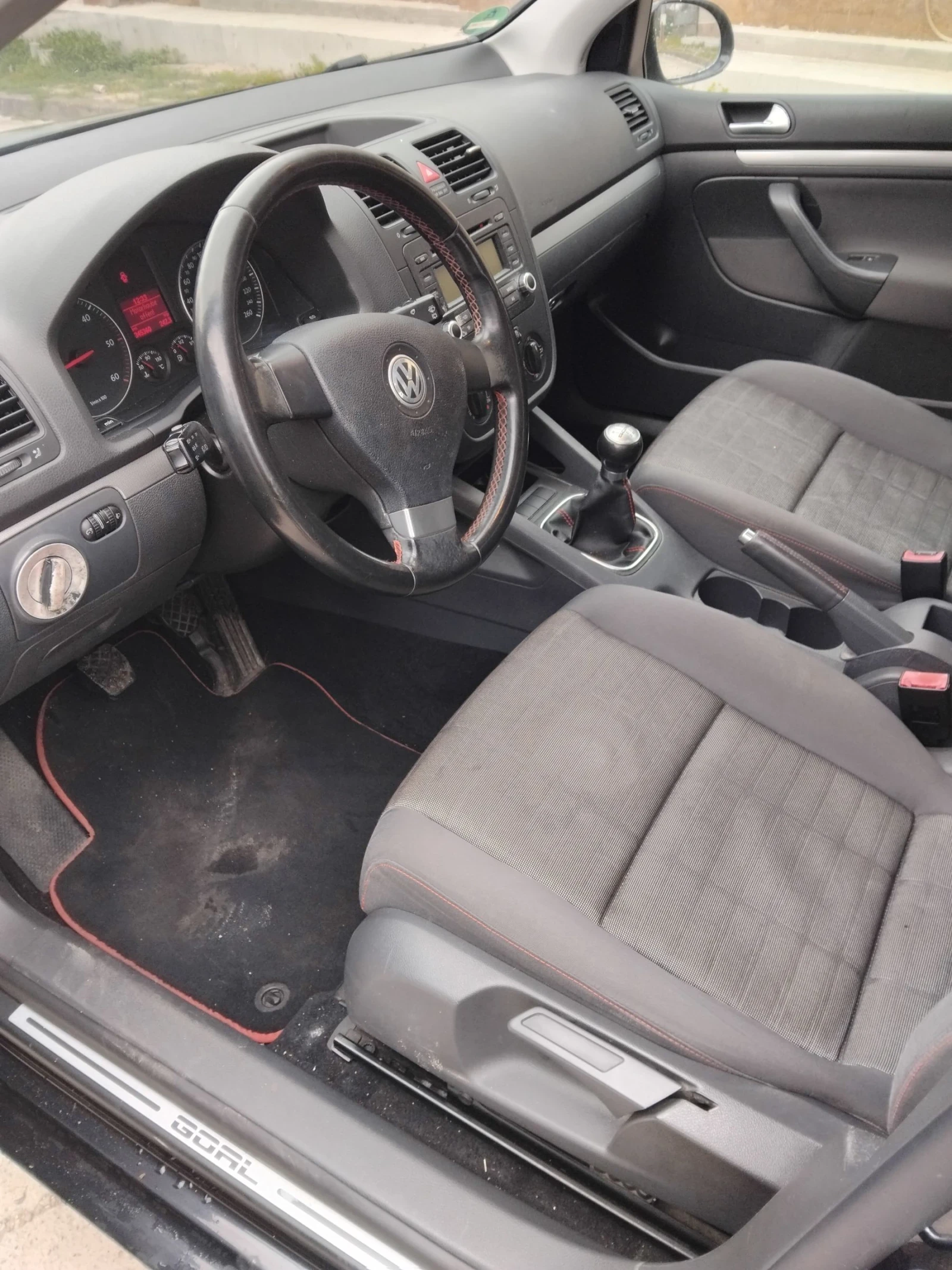 VW Golf, снимка 12 - Автомобили и джипове - 54313961