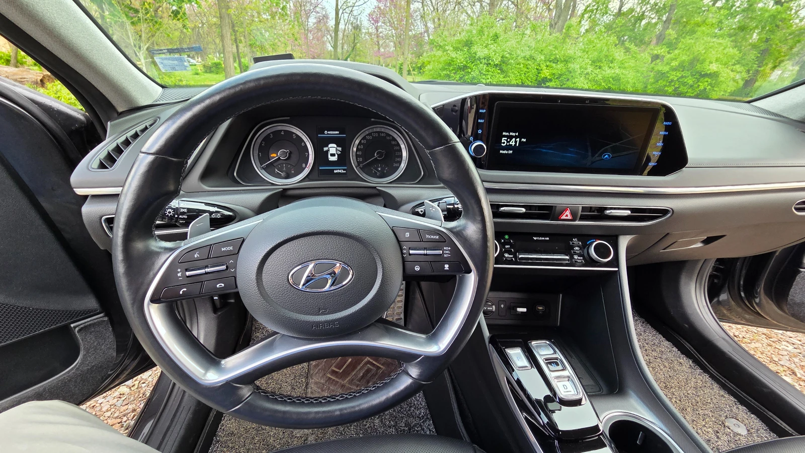 Hyundai Sonata, снимка 11 - Автомобили и джипове - 54416510