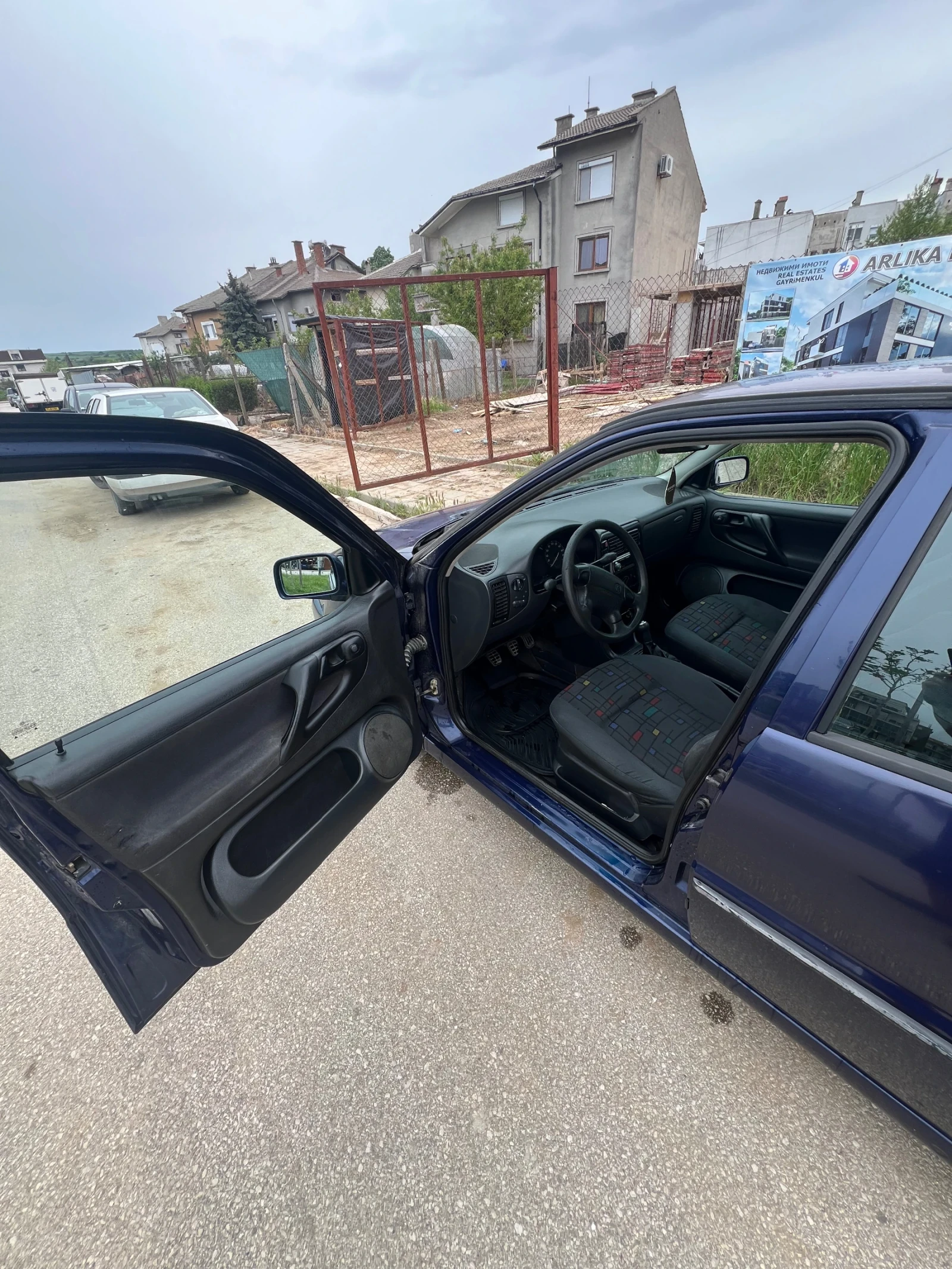 VW Polo 1.4i, снимка 10 - Автомобили и джипове - 54693461