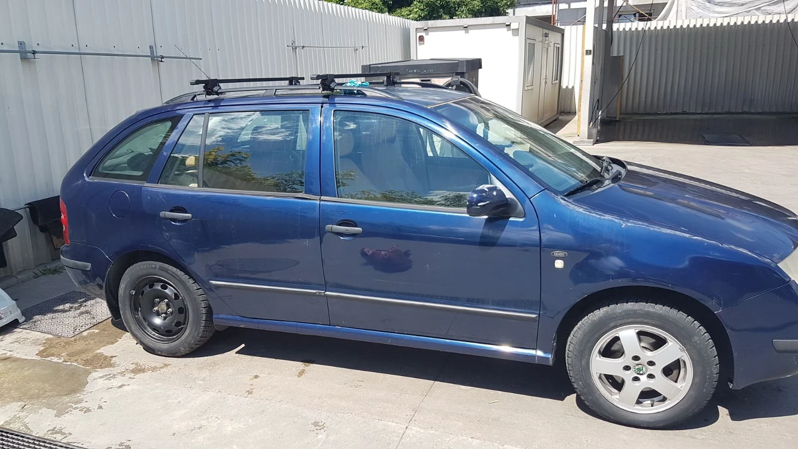 Skoda Fabia, снимка 15 - Автомобили и джипове - 54916731