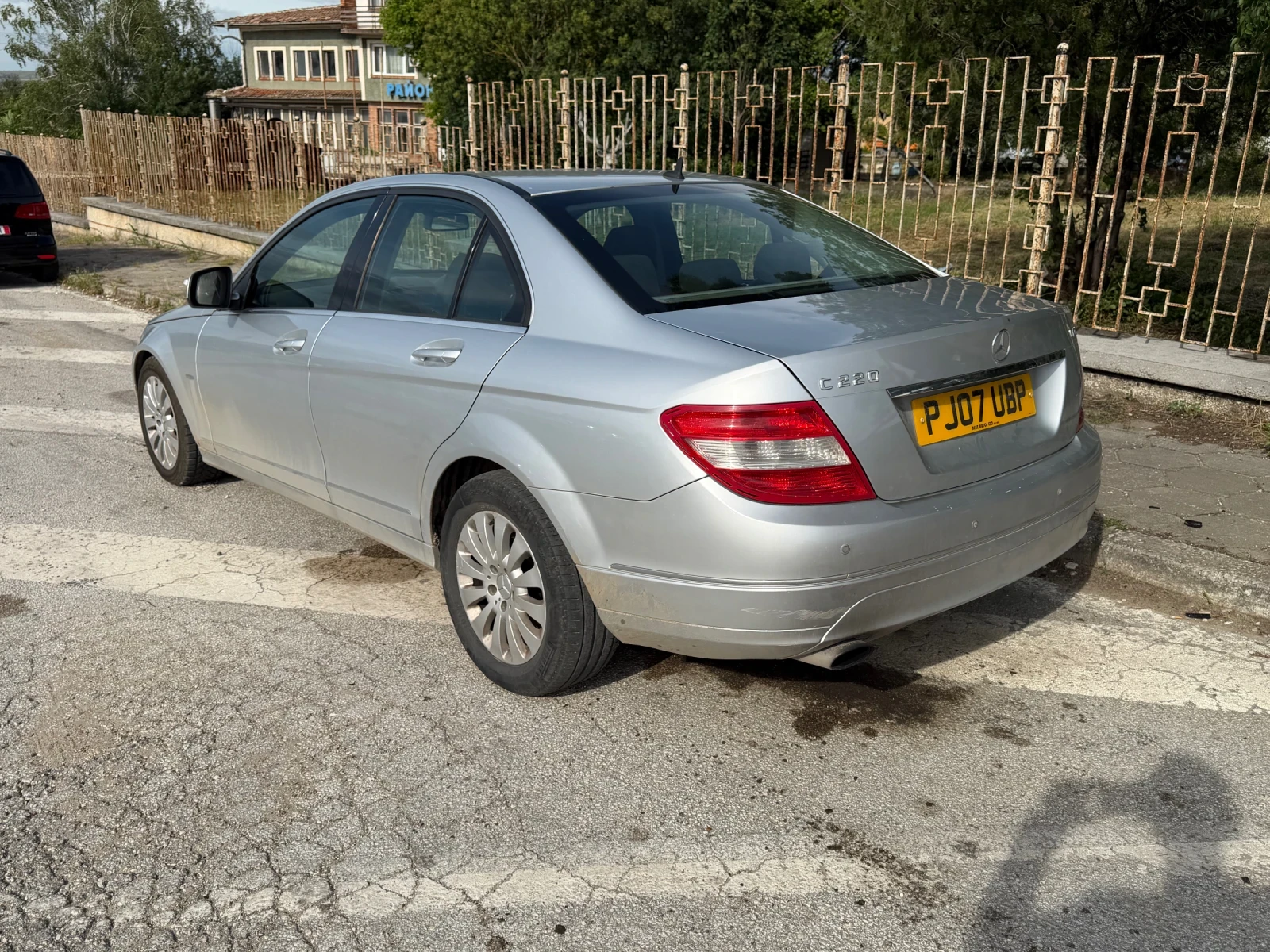Mercedes-Benz C 220, снимка 4 - Автомобили и джипове - 55218818