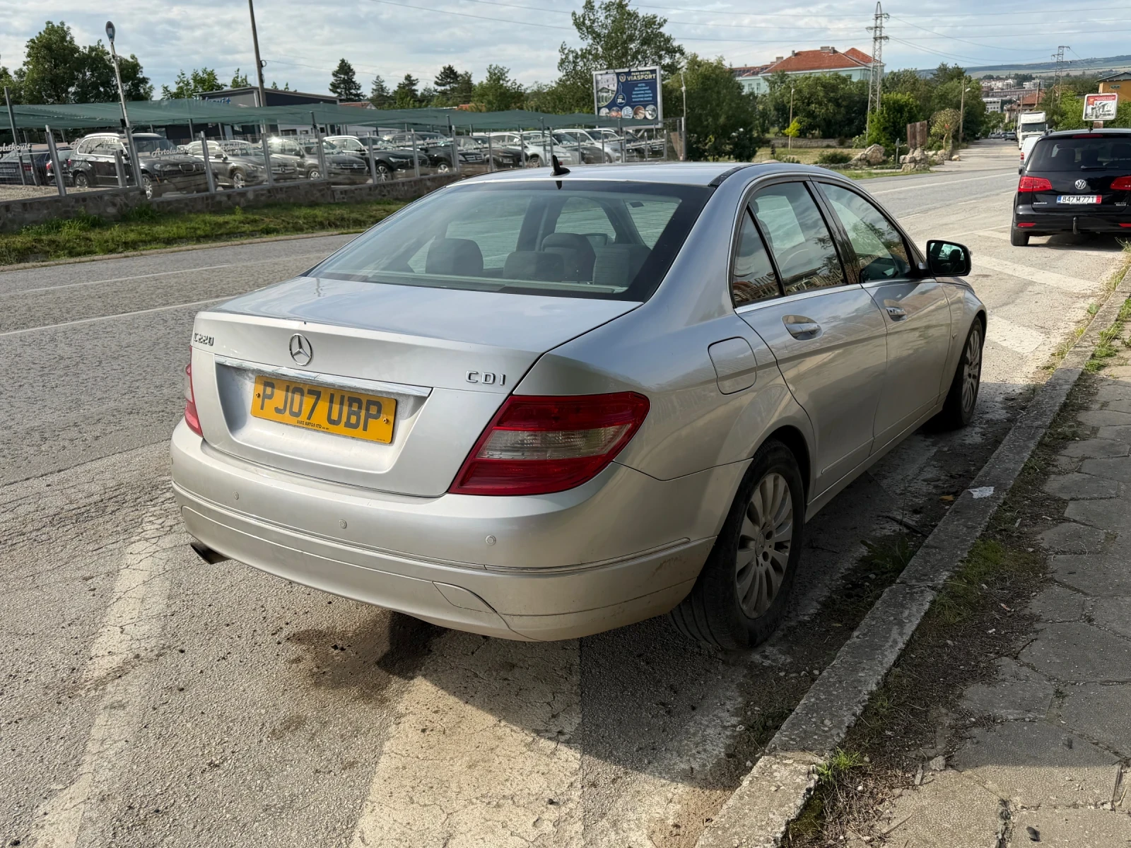 Mercedes-Benz C 220, снимка 3 - Автомобили и джипове - 55218818