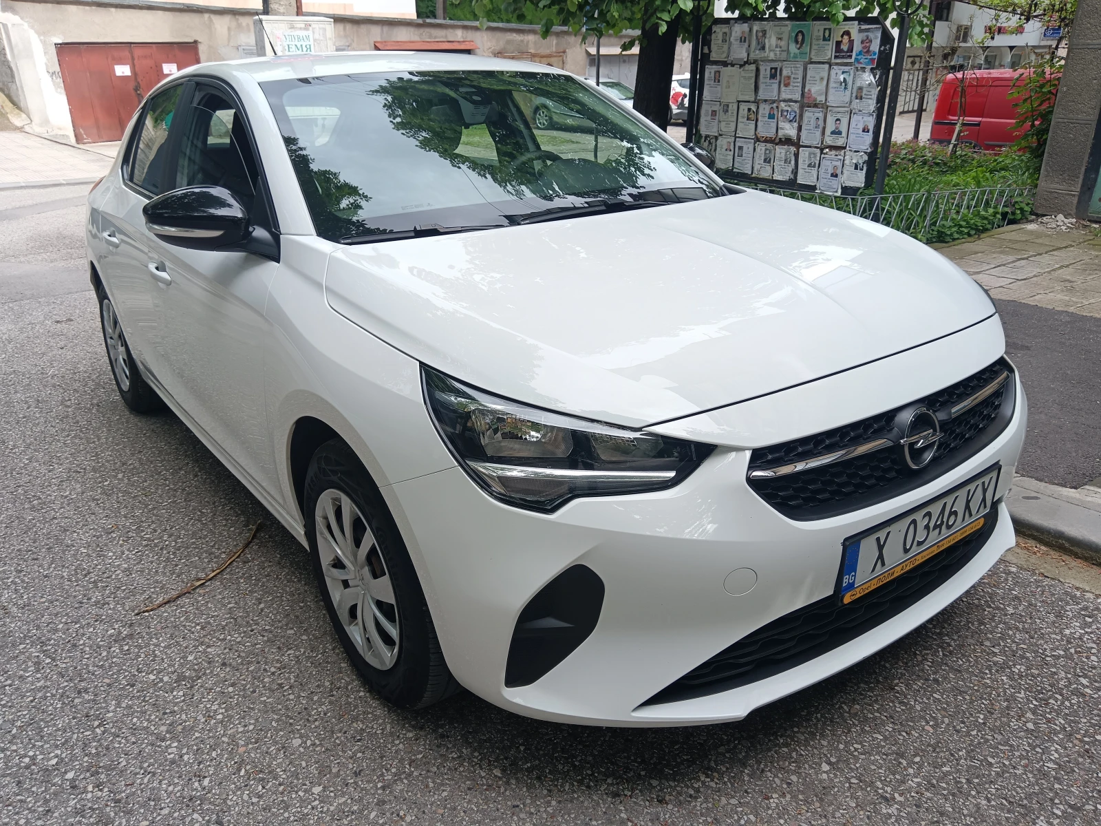 Opel Corsa 1.2i, снимка 2 - Автомобили и джипове - 55240640