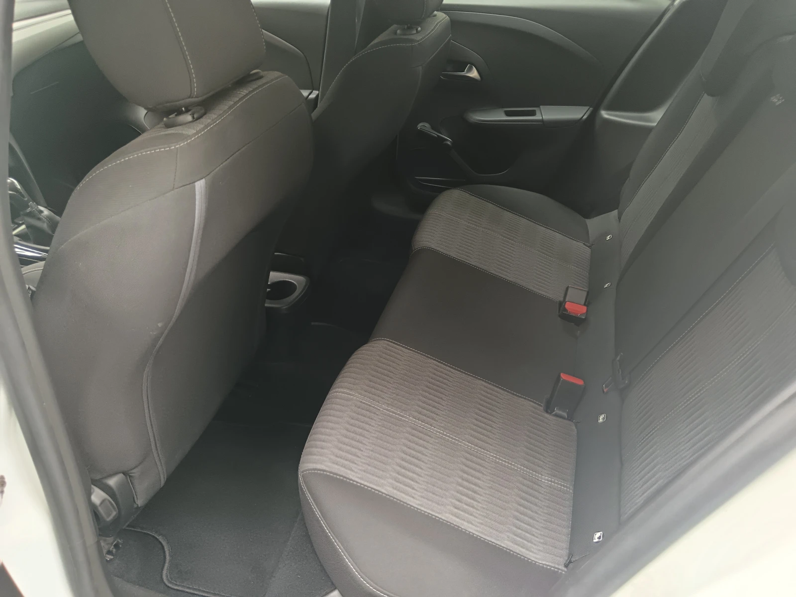 Opel Corsa 1.2i, снимка 7 - Автомобили и джипове - 55240640