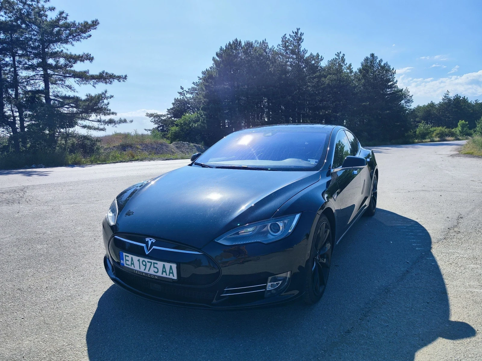Tesla Model S P90D Ludicrous+ 