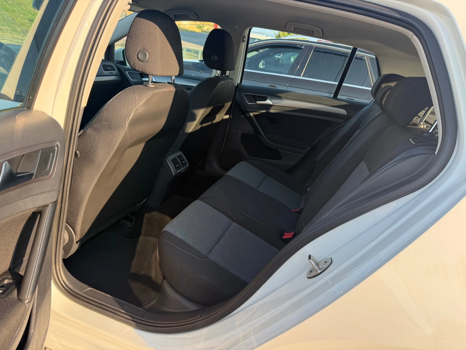VW Golf 7, TGi, Bluemotion, Евро6, снимка 13 - Автомобили и джипове - 55466558