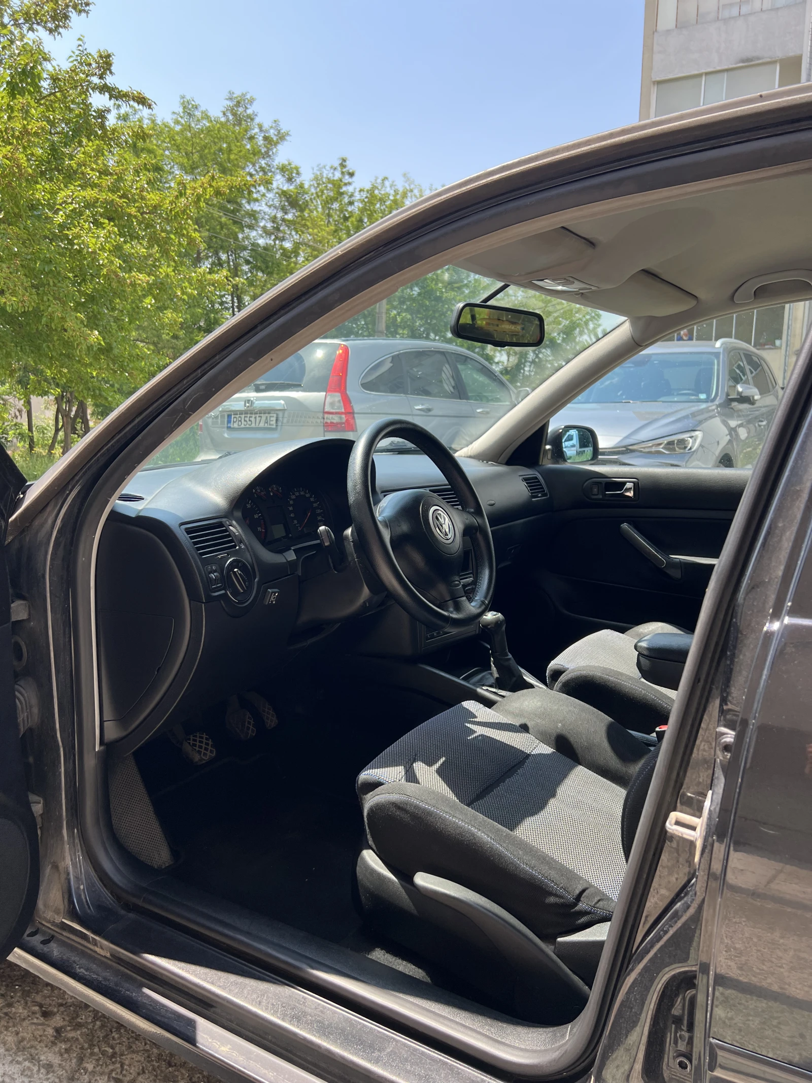 VW Bora, снимка 6 - Автомобили и джипове - 55780671