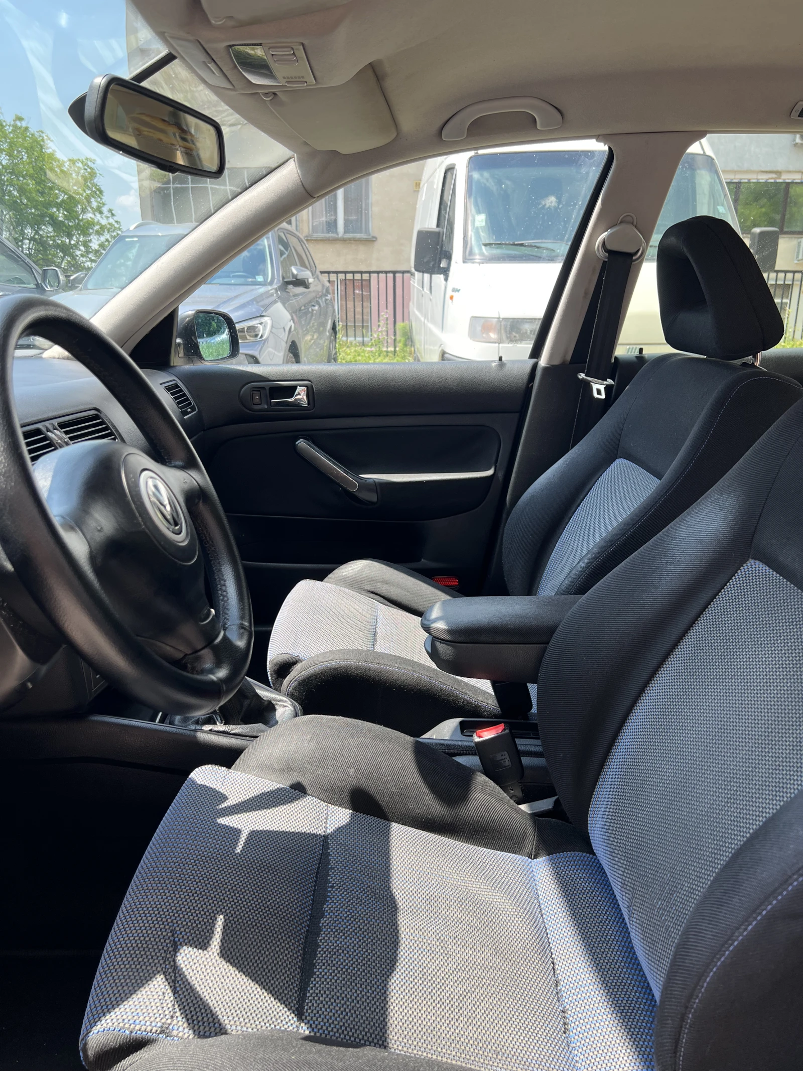 VW Bora, снимка 7 - Автомобили и джипове - 55780671