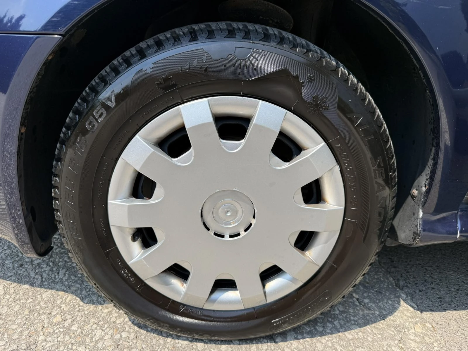 Skoda Octavia 1.6i, снимка 10 - Автомобили и джипове - 56132006
