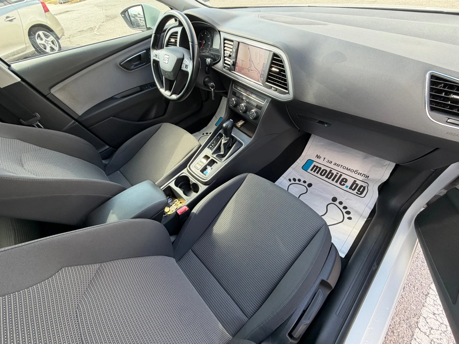 Seat Leon 1.6DSG, снимка 11 - Автомобили и джипове - 56058583