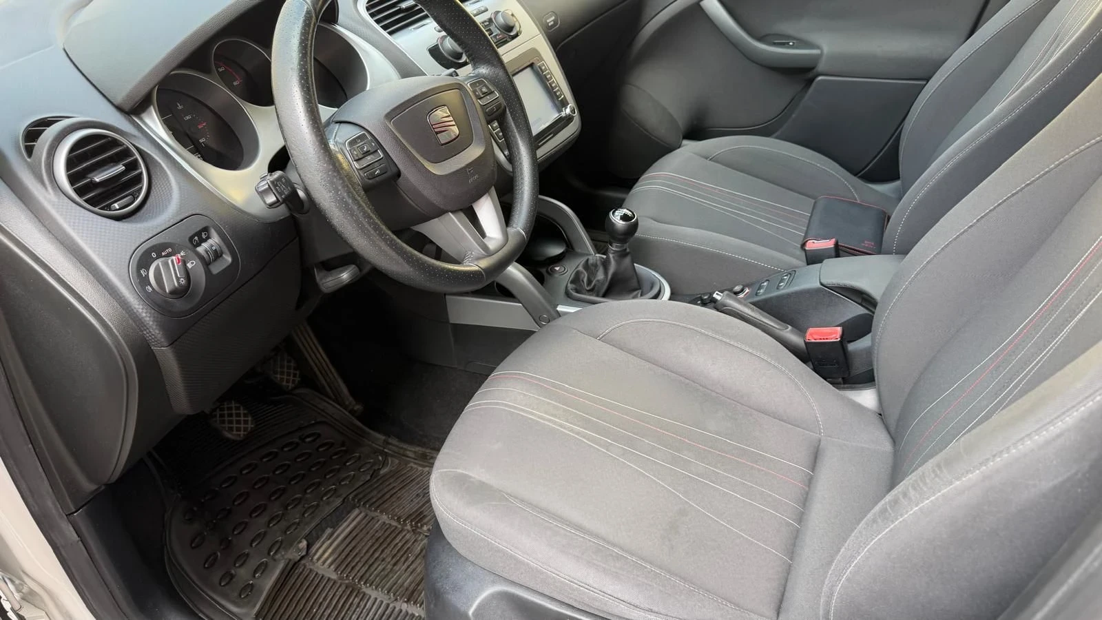 Seat Altea Xl, снимка 8 - Автомобили и джипове - 56125178