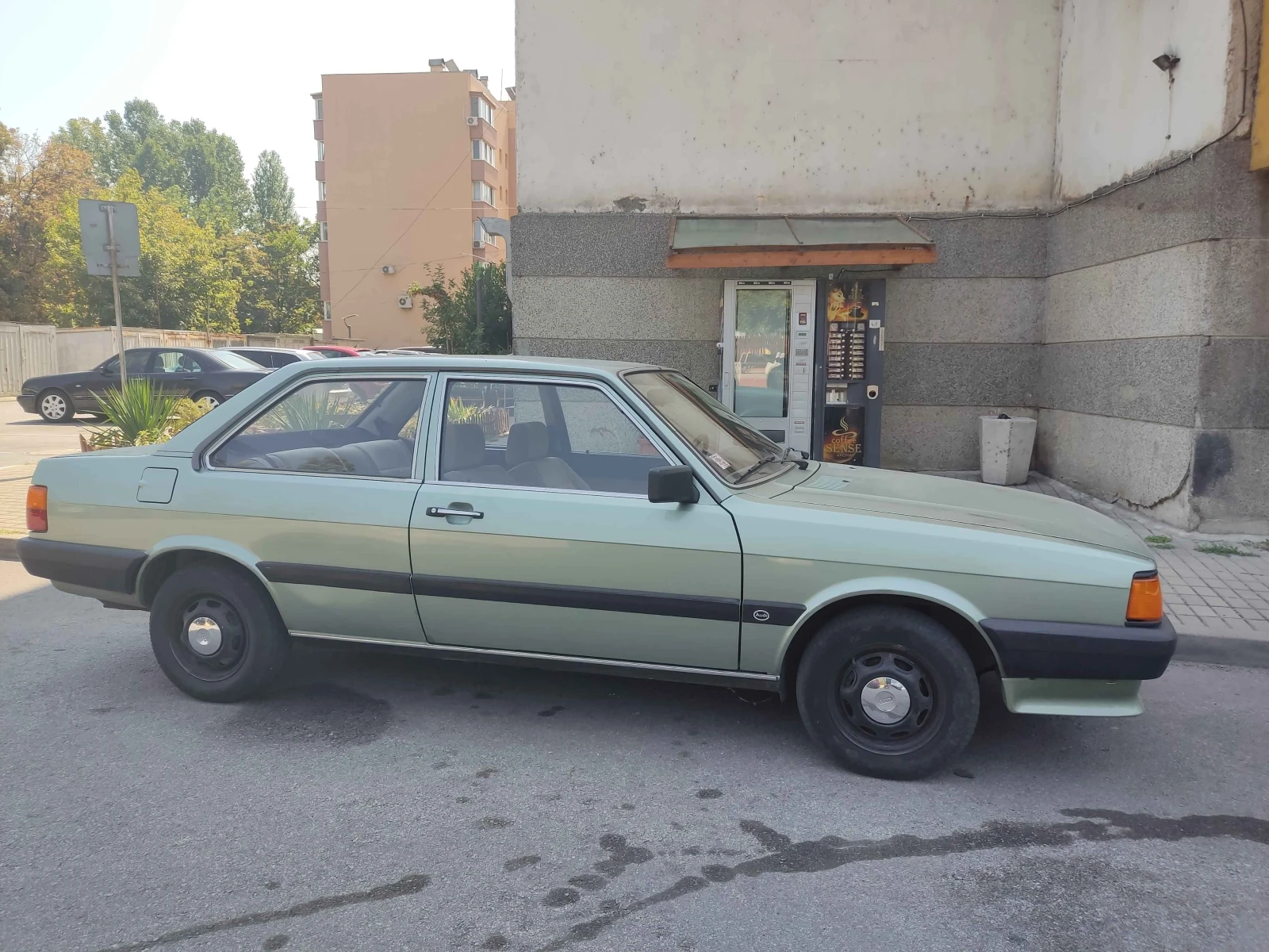 Audi 80 CC Coupe РЕТРО, снимка 2 - Автомобили и джипове - 56181318