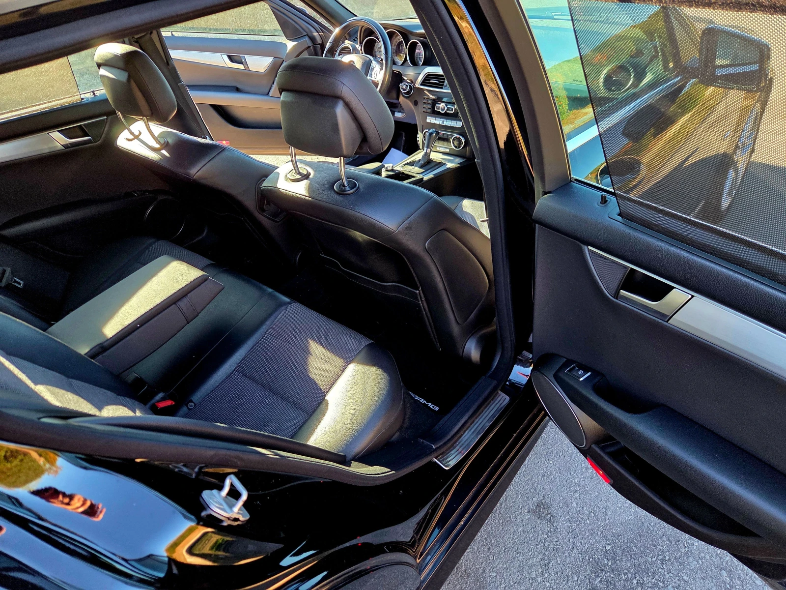 Mercedes-Benz C 250 AMG OPTIC/4MATIC , снимка 13 - Автомобили и джипове - 56336961