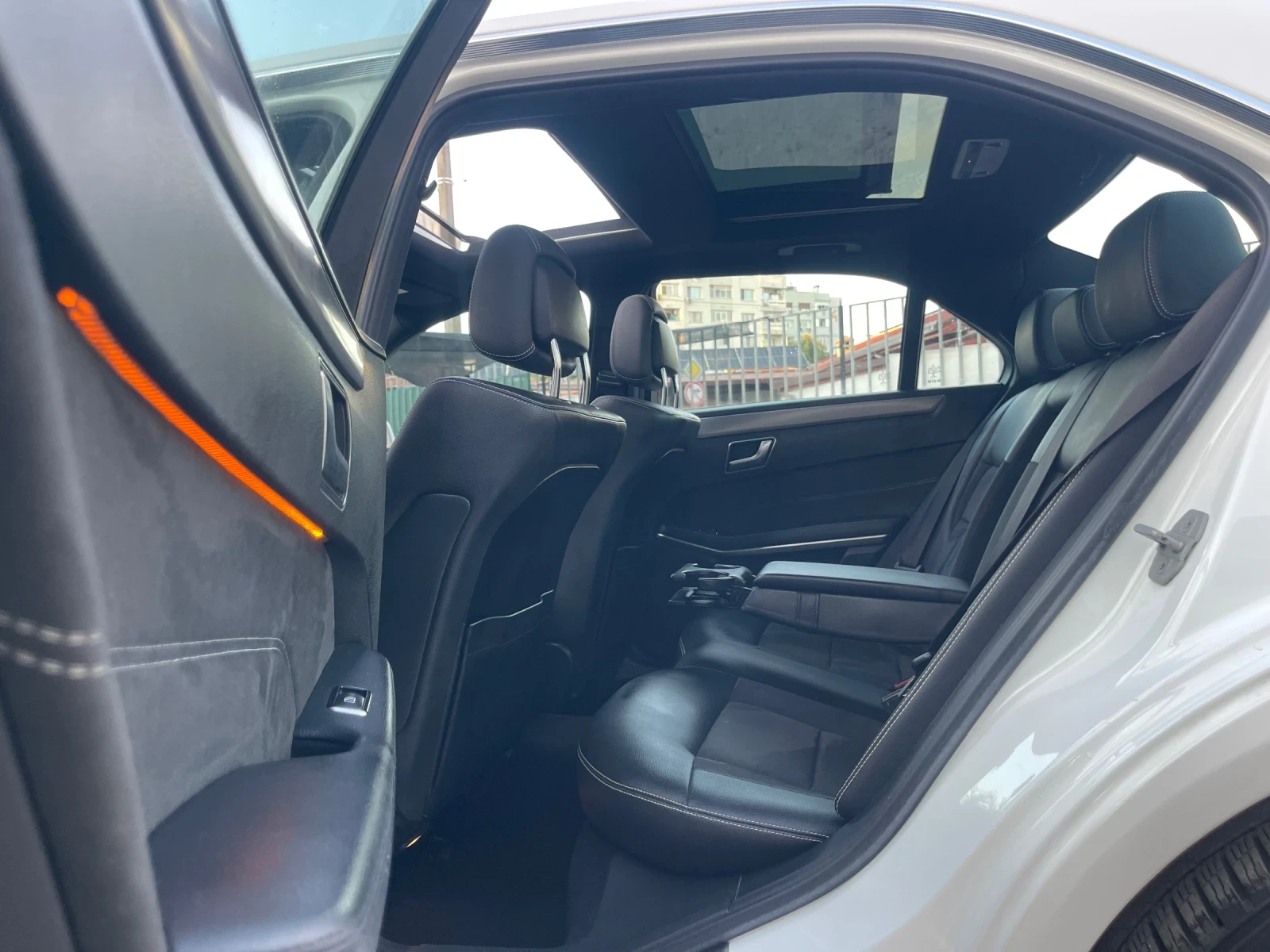 Mercedes-Benz E 350 CDI-AMG-PANO-FACE-9G-360CAM-DISTR-�����-FULL-TOP | Mobile.bg � ����������� 14