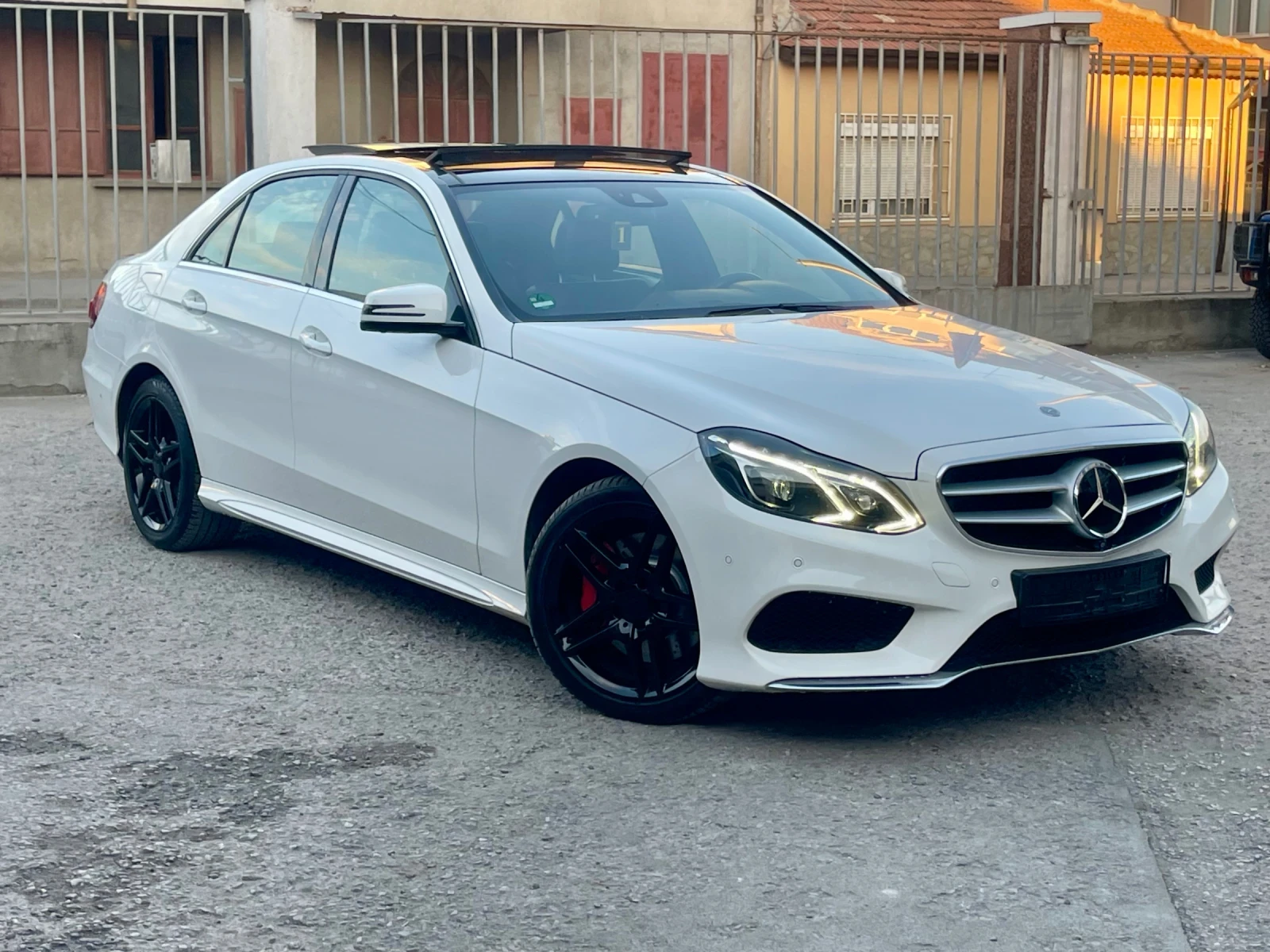Mercedes-Benz E 350 CDI-AMG-PANO-FACE-9G-360CAM-DISTR-ПОДГР-FULL-TOP