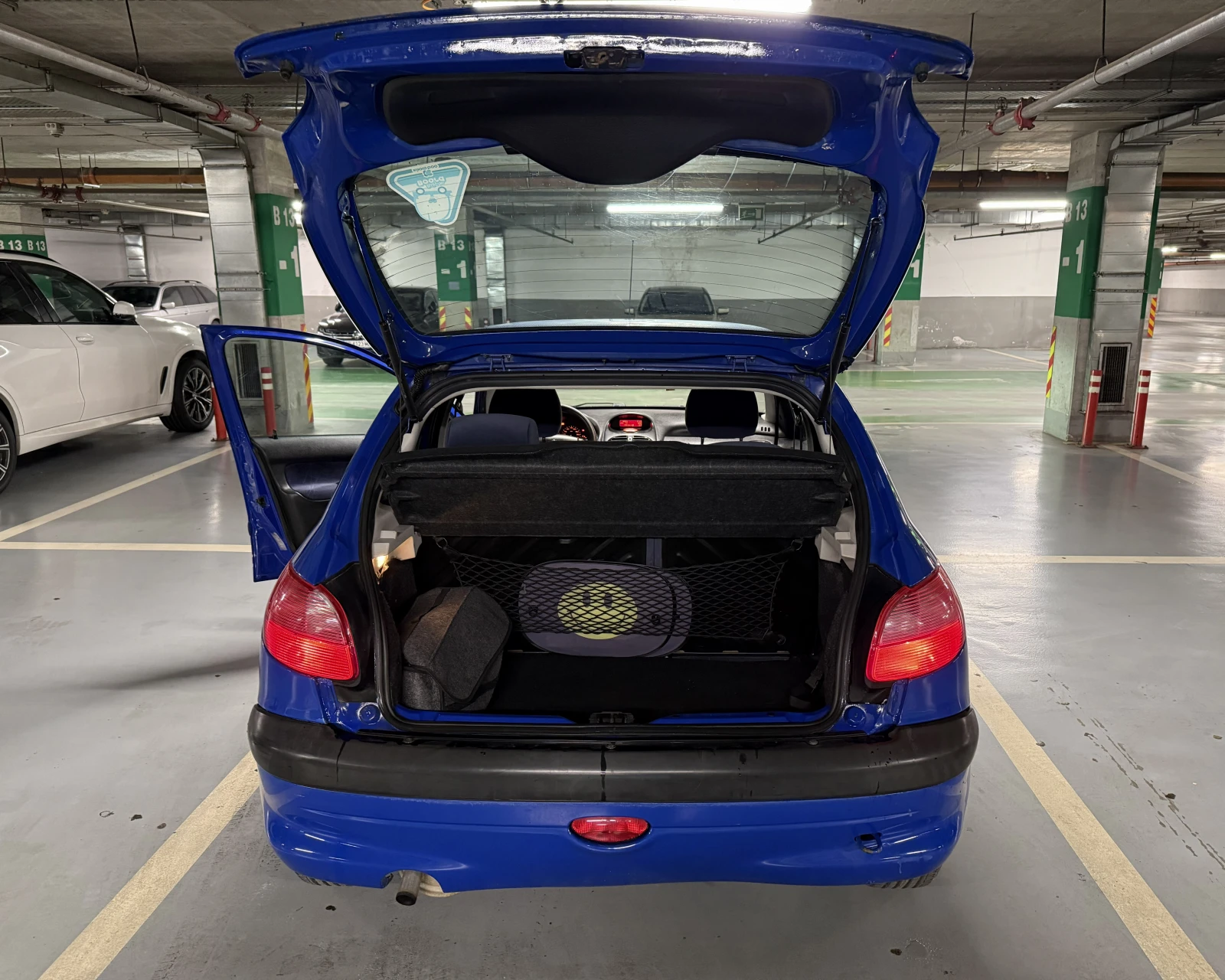 Peugeot 206 1.4i , снимка 7 - Автомобили и джипове - 56726191