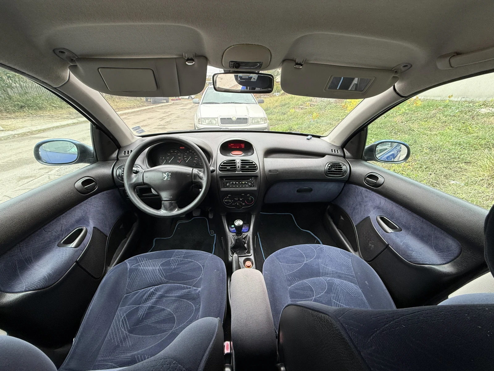 Peugeot 206 1.4i , снимка 13 - Автомобили и джипове - 56726191