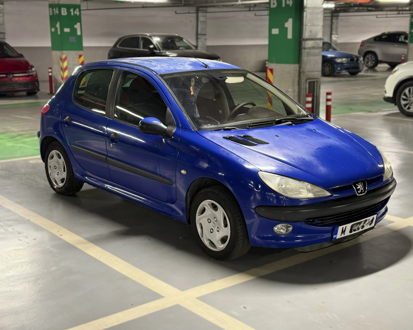 Peugeot 206 1.4i , снимка 6 - Автомобили и джипове - 56726191