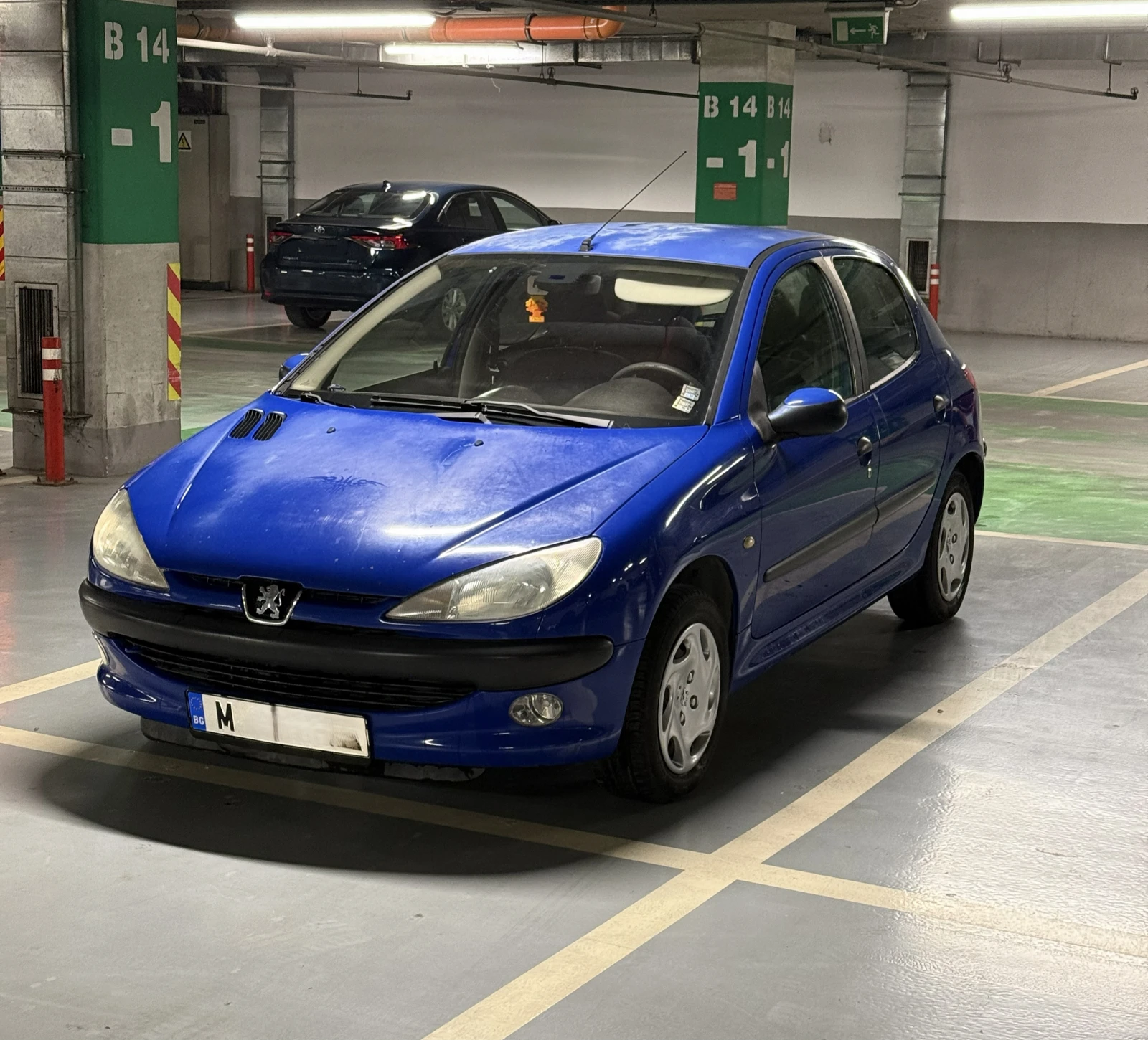Peugeot 206 1.4i , снимка 2 - Автомобили и джипове - 56726191