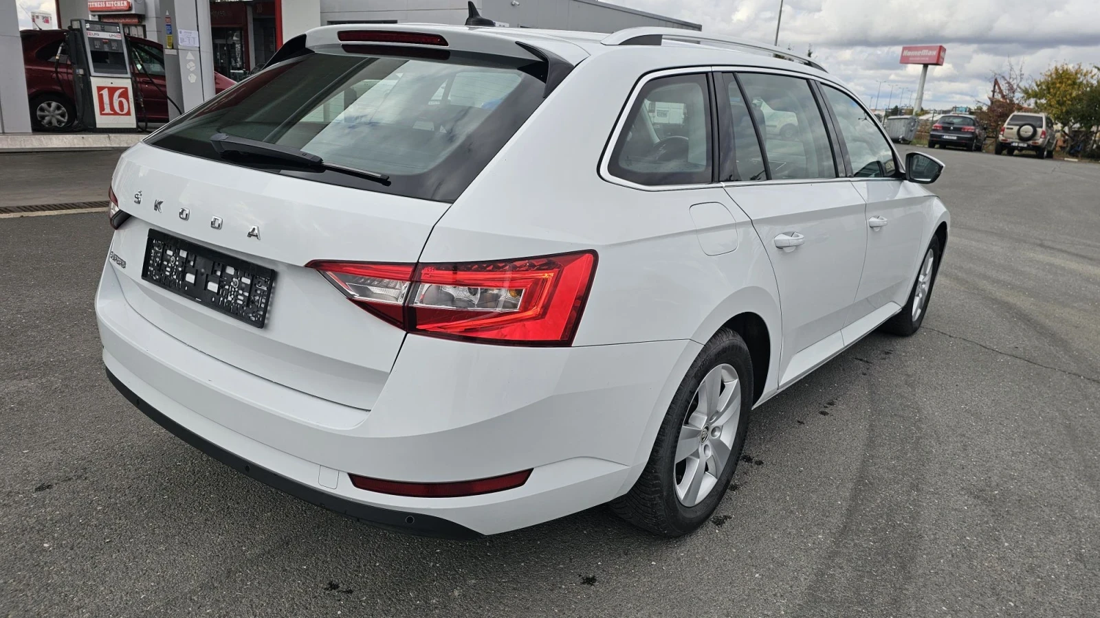Skoda Superb 1.5  turbo- 7 Gyronik  | Mobile.bg � ����������� 7