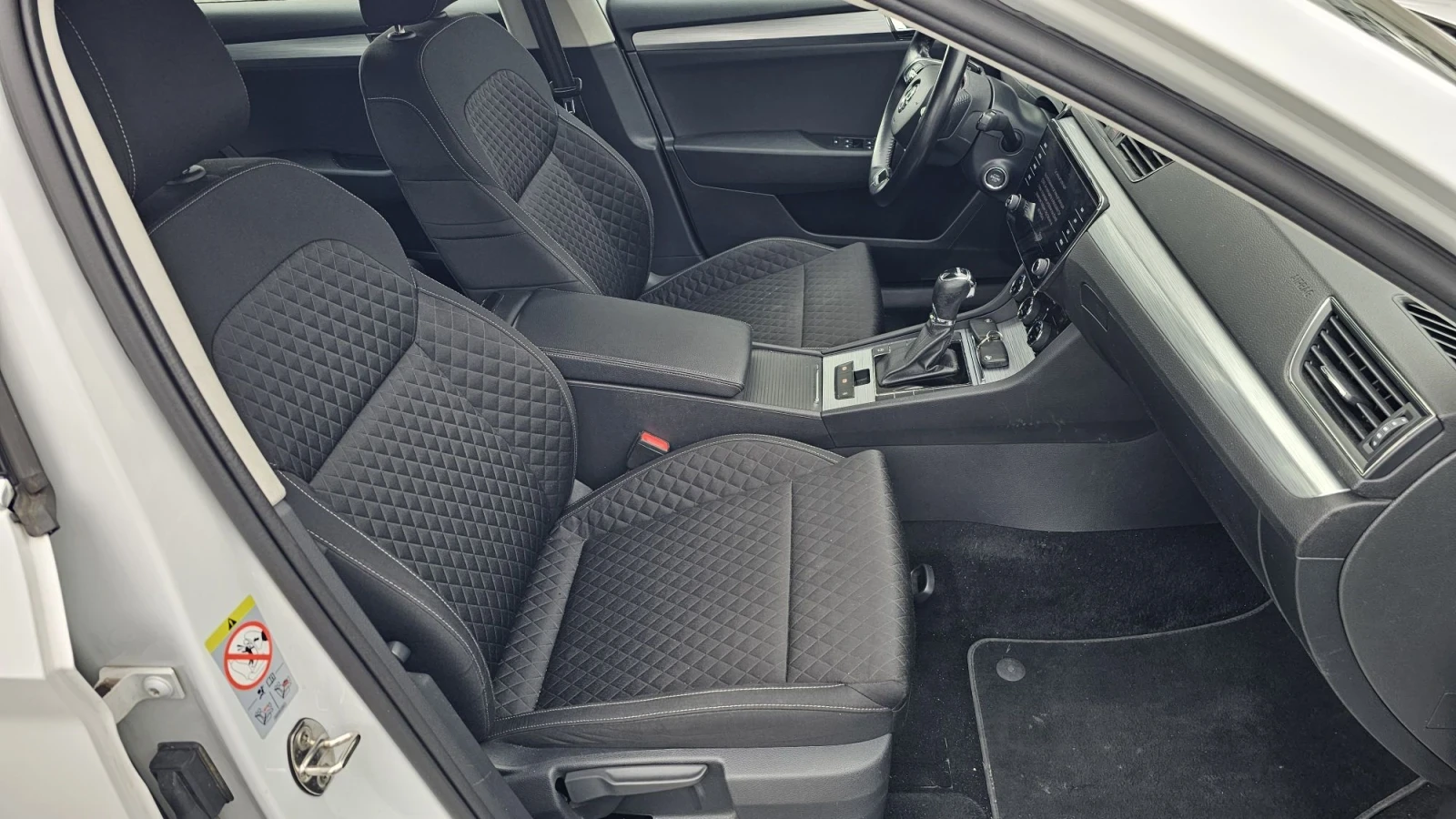 Skoda Superb 1.5  turbo- 7 Gyronik  | Mobile.bg � ����������� 12