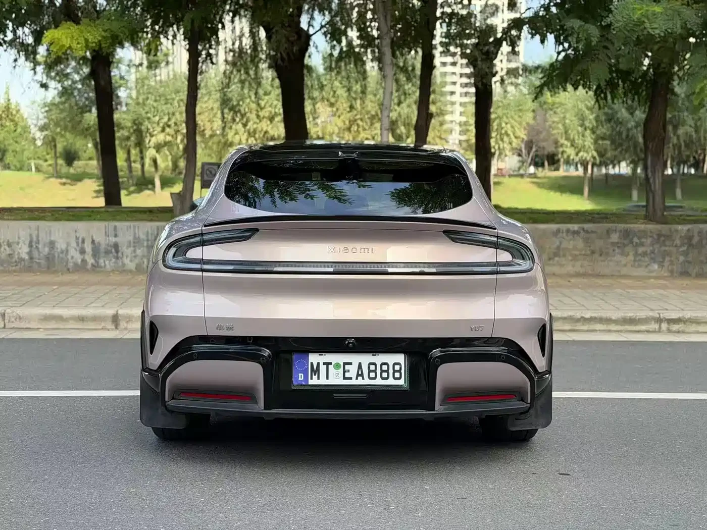 Xiaomi YU7 Extended Range* 360* PANORAMA* КРАЙНА ЦЕНА* , снимка 4 - Автомобили и джипове - 56687645