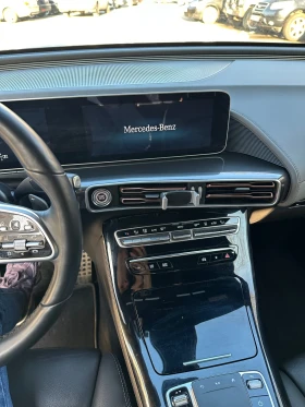 Mercedes-Benz EQC, снимка 11