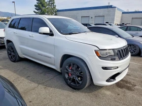 Jeep Grand cherokee SRT8* 6.4L V8 470HP* Кожа* ПАНО* CARFAX, снимка 4