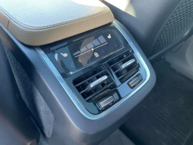 Volvo Xc90 * Momentum * 7 МЕСТНА* PANO* KEYLESS* ПОДГРЕВ* , снимка 13