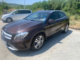 Mercedes-Benz GLA 220 4x4, снимка 6