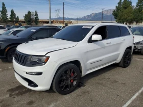 Jeep Grand cherokee SRT8* 6.4L V8 470HP* Кожа* ПАНО* CARFAX