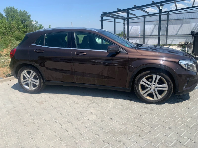 Mercedes-Benz GLA 220 4x4, снимка 5 - Автомобили и джипове - 46976994