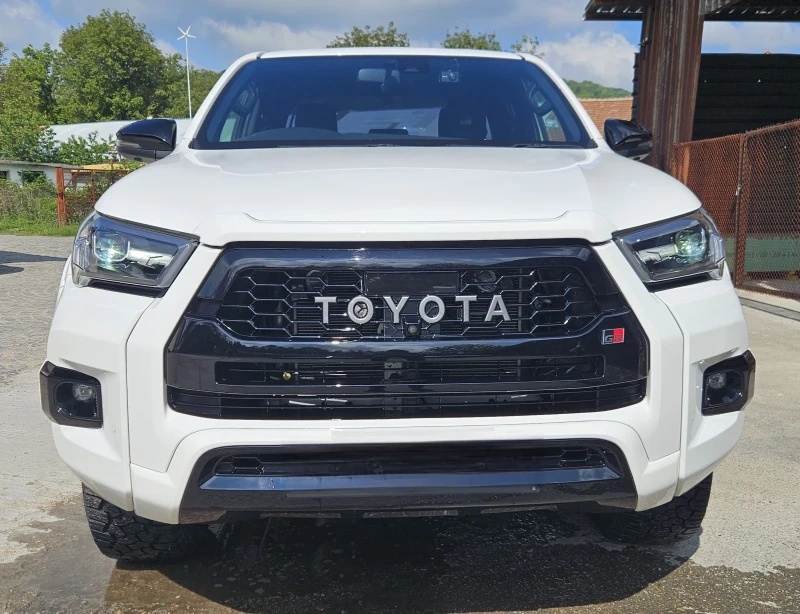 Toyota Hilux GR 2.4d, снимка 2 - Автомобили и джипове - 50275638