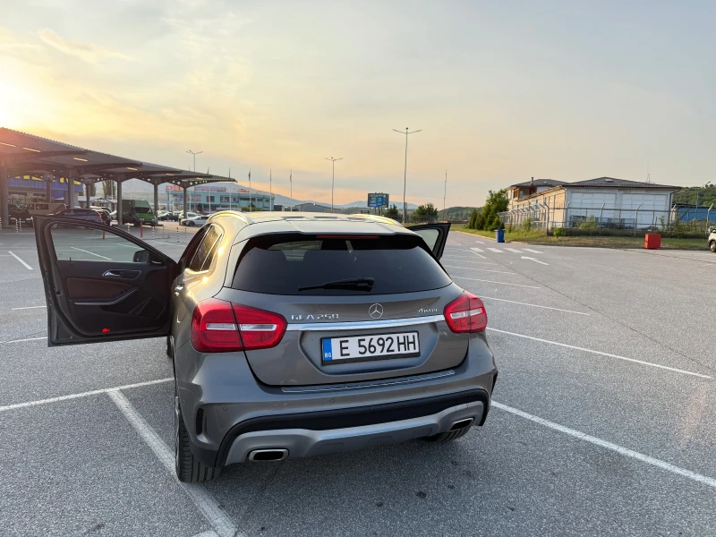 Mercedes-Benz GLA 250, снимка 3 - Автомобили и джипове - 52483201