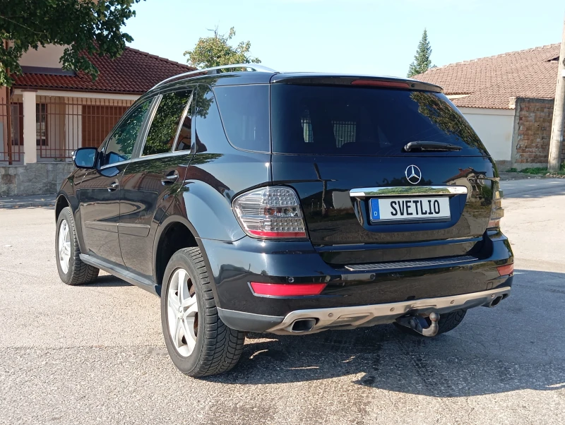 Mercedes-Benz ML ML-NAVI- КОЖА-КЛИМАТРОНИК, снимка 8 - Автомобили и джипове - 51674070